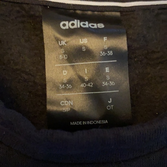 Adidas black and white sweatshirt - Picture 2 of 3